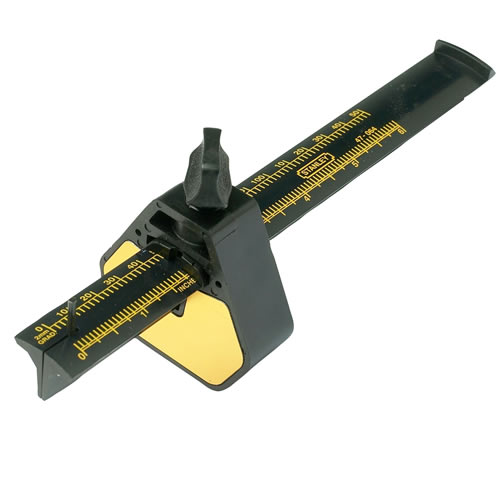 Stanley 2-47-064 Rigla de trasat 150mm