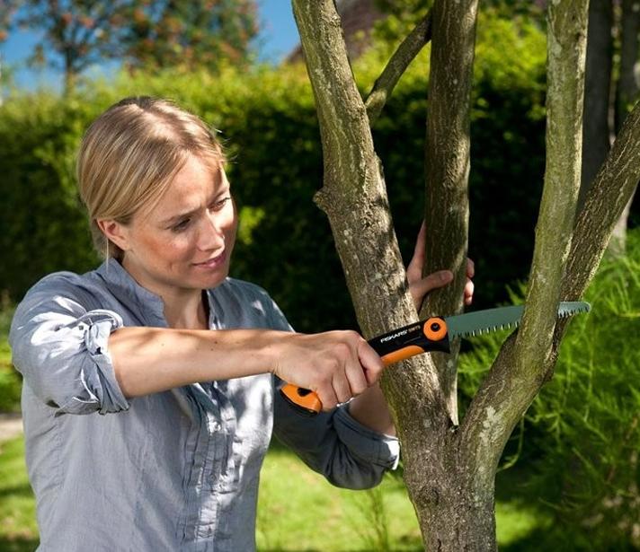 Ferastrau retractabil de gradina, Xtract™, Fiskars SW73, lama 160 mm - imagine 3